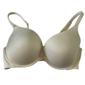 Cacique women's smooth boost plunge underwire, padded bra